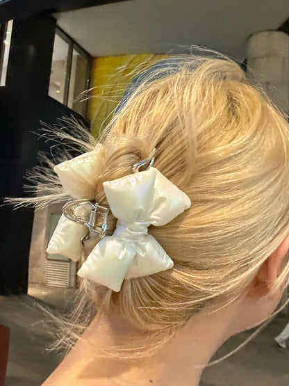 [Free Shipping] Shiny White Bow Hair Clip